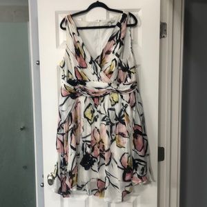 Badgley Mischka dress, floral print, zips up back, size 18
